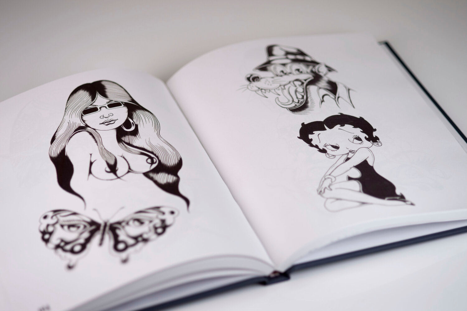 Jose Araujo-Martinez Books